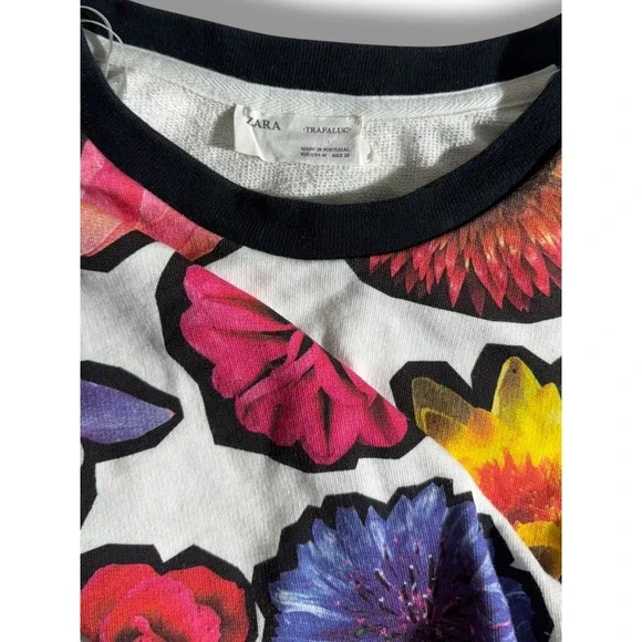 Zara Trafaluc Womens Medium Colorful Flowers Floral Sweatshirt Long Sleeve - Picture 4 of 5